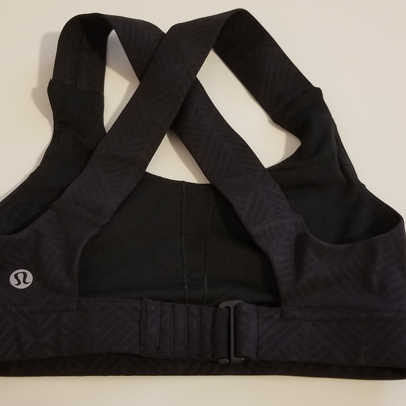 Lululemon sports bra - Picture 2 of 2
